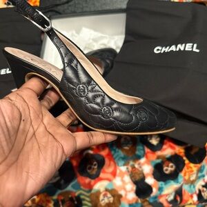 🖤🖤CHANEL 🖤🖤 Black Quilted Slingback Heels